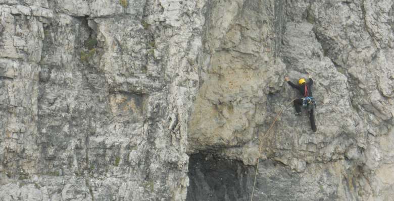 Arrampicata sui Torrioni Magnaghi in Grignetta