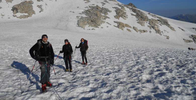 Salendo verso la cima della Presanella 3.558m.